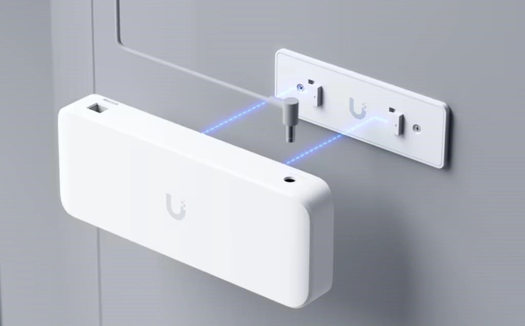 Ubiquiti USW-Ultra, bez napájecího adaptéru