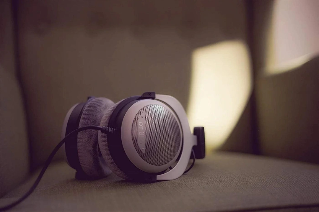 Beyerdynamic DT 880 Edition (32), šedá