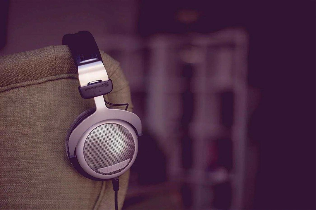 Beyerdynamic DT 880 Edition (32), šedá