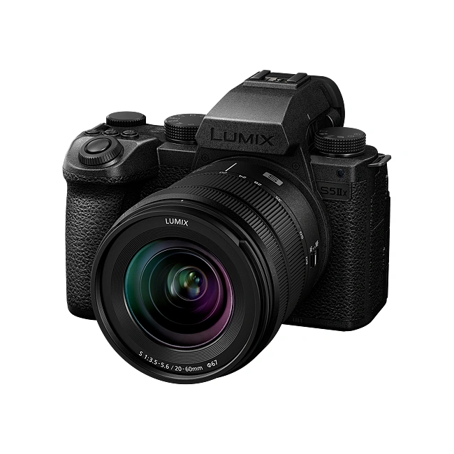 Panasonic Lumix DC-S5M2X