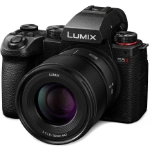 Panasonic Lumix S5M2X + Lumix S 50mm F1.8