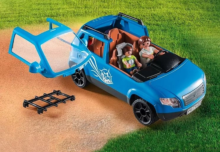 Playmobil 71423 Karavan s autem