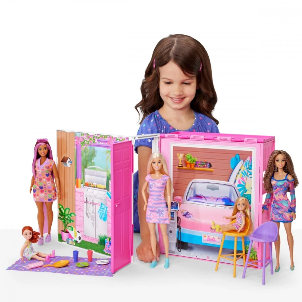 Mattel Barbie Domek s panenkou HRJ77