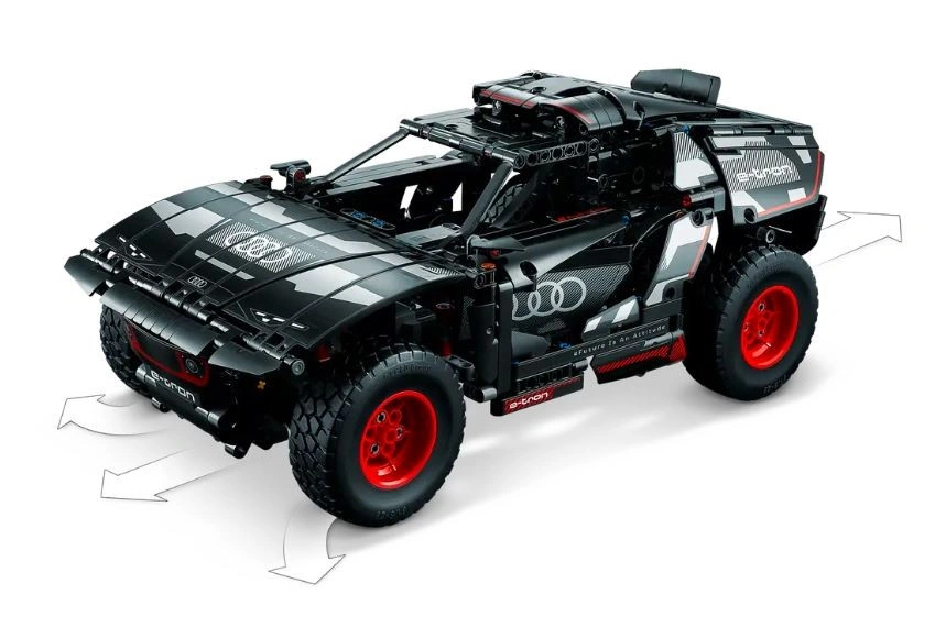 LEGO Technic 42160 Audi RS Q e-tron, 914 dílků