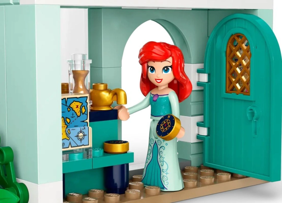 LEGO I Disney Princess 43246 Disney princezna a její dobrodružství na trhu