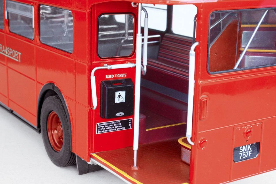 Revell  Plastic ModelKit autobus 07651 - LONDON BUS (1:24)