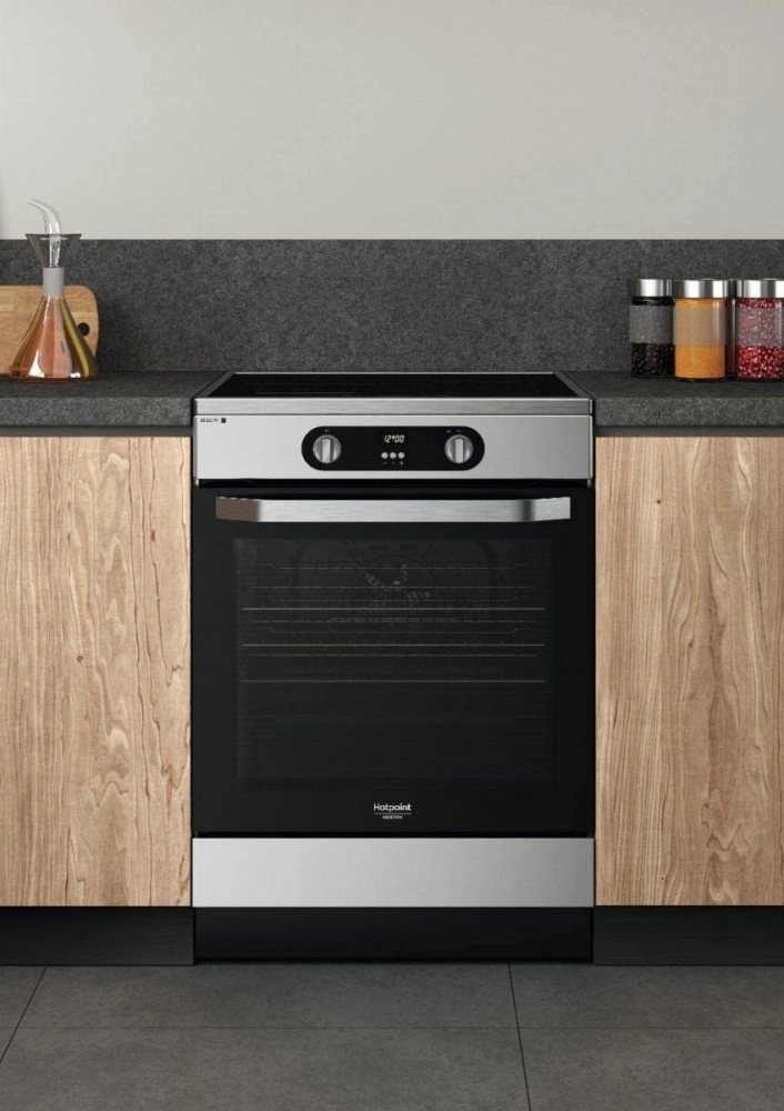 Hotpoint HS68IQ8CHX/E