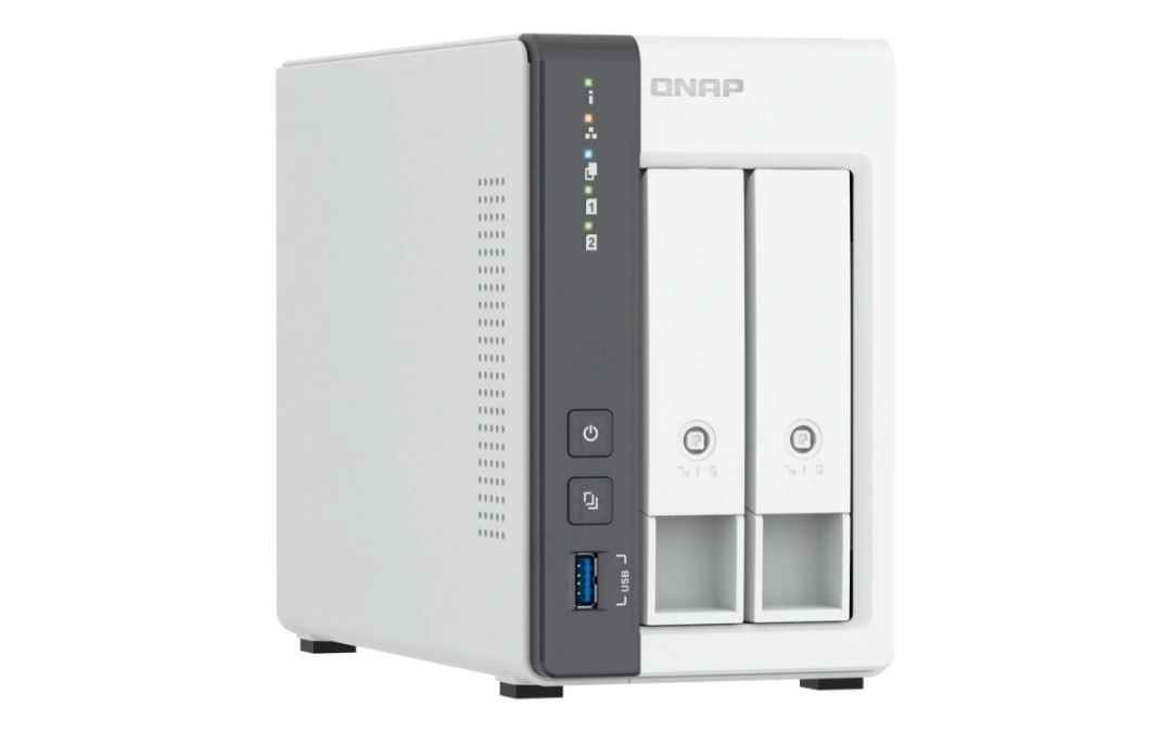 QNAP TS-216G