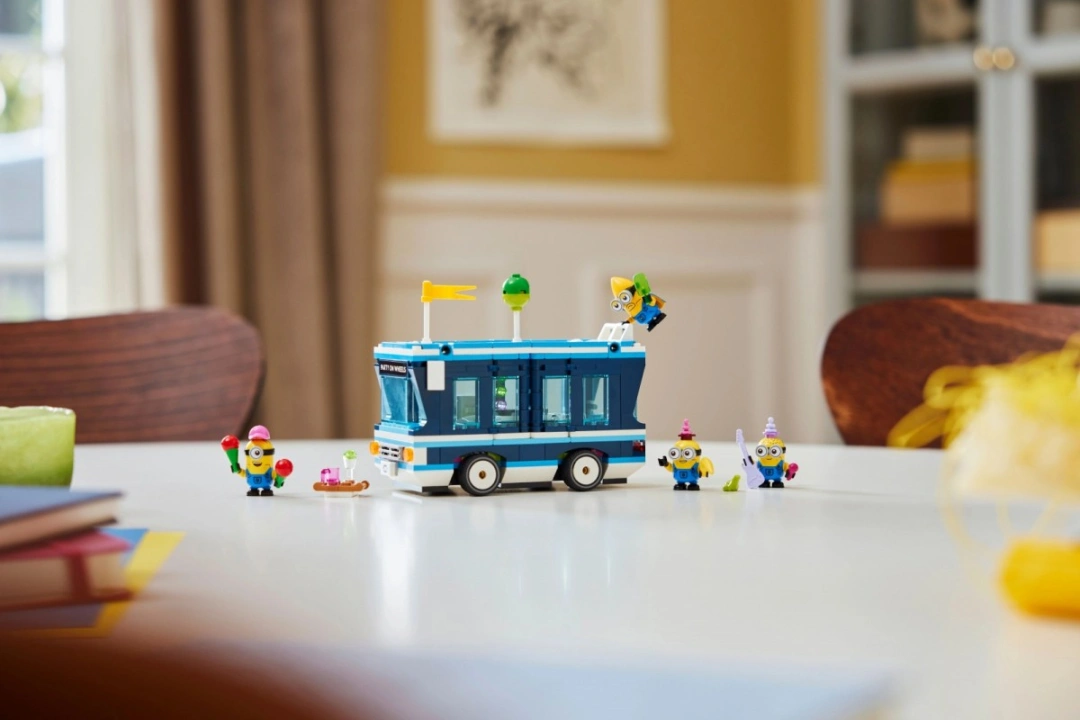 LEGO® Já padouch 4 75581 Mimoni a hudební párty autobus