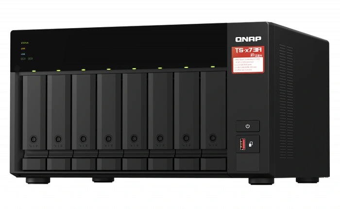 QNAP TS-873A-8G + QSW-1105-5T