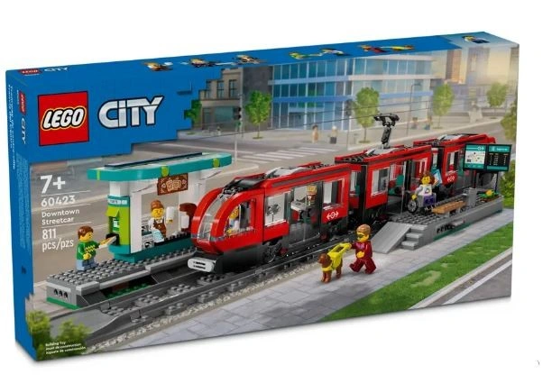 LEGO City 60423 Tramvaj a zastávka v centru města