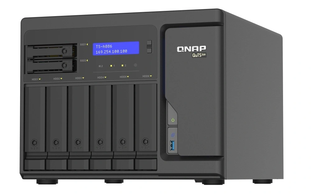 QNAP TS-873A-8G + QSW-1105-5T