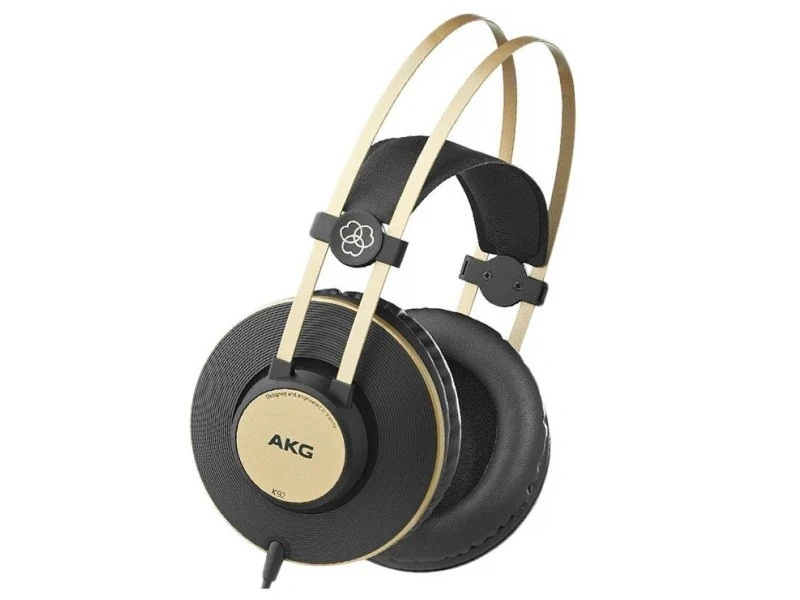 AKG K92