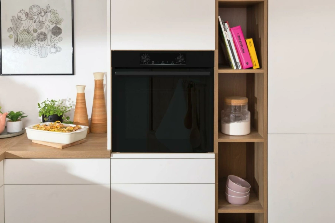 Gorenje BOP6737E02BK