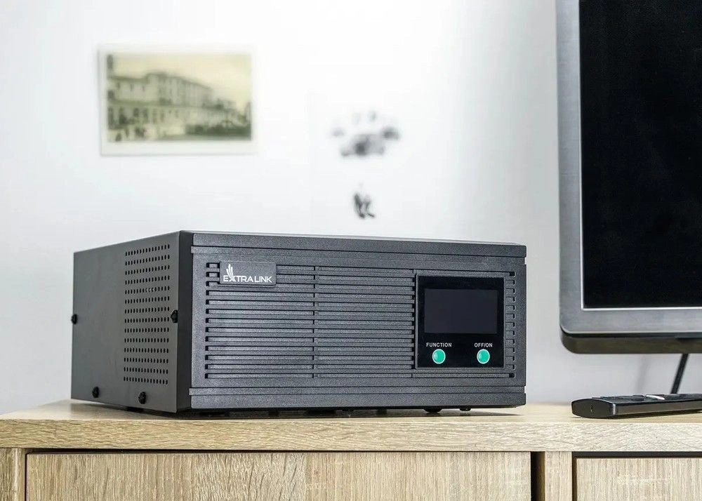 Extralink Napájecí měnič Extralink Piorun 3000VA/2100W čistá sinusovka, napětí baterie 24VDC