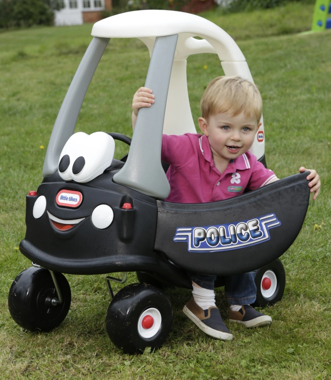 Little Tikes Cozy Coupe Policie