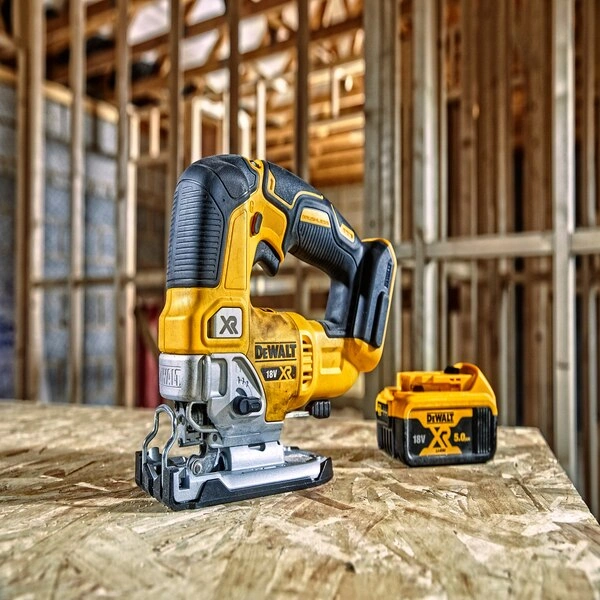 DeWALT DCS334P2-QW