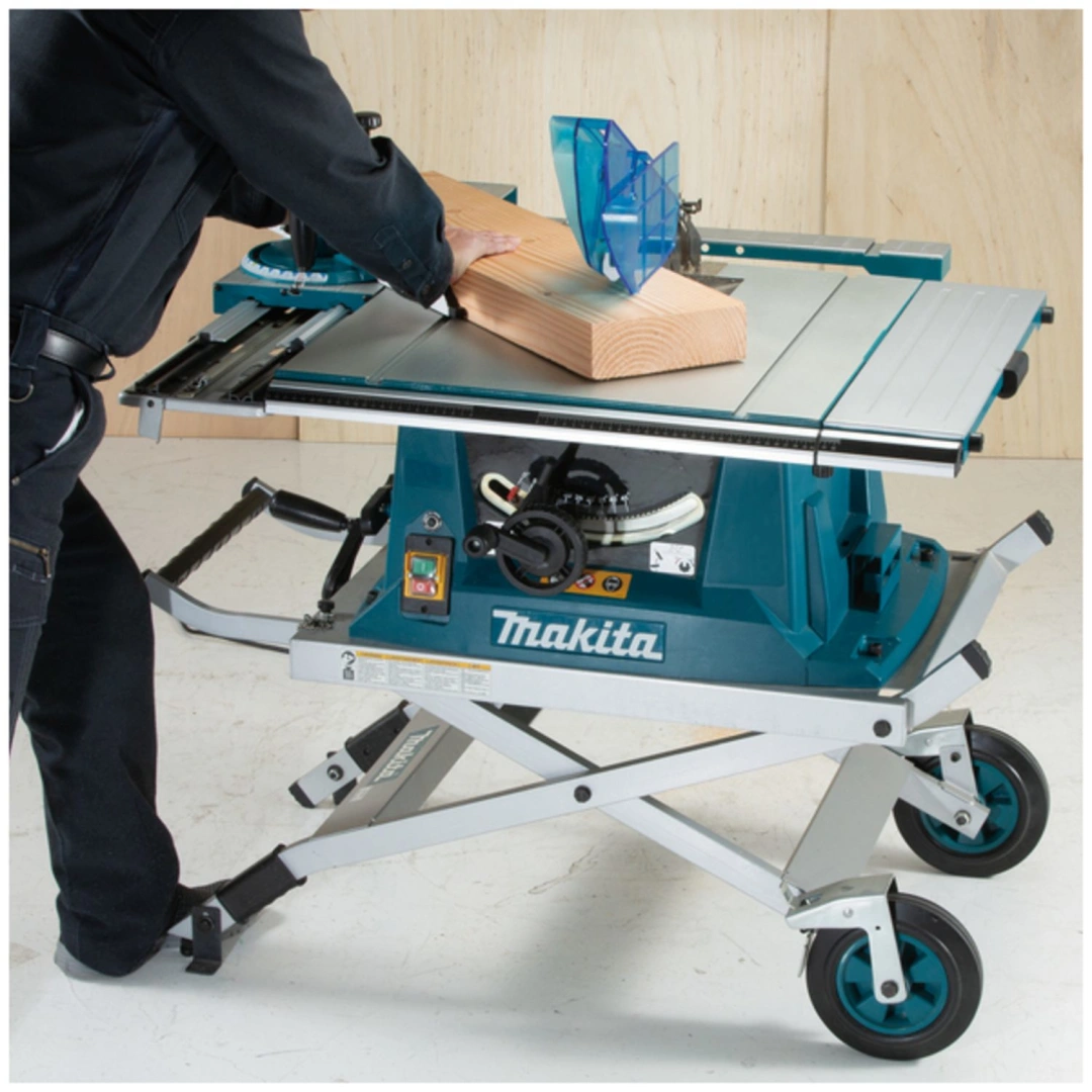 Makita MLT100N