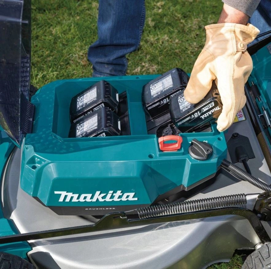 Makita DLM530PT4