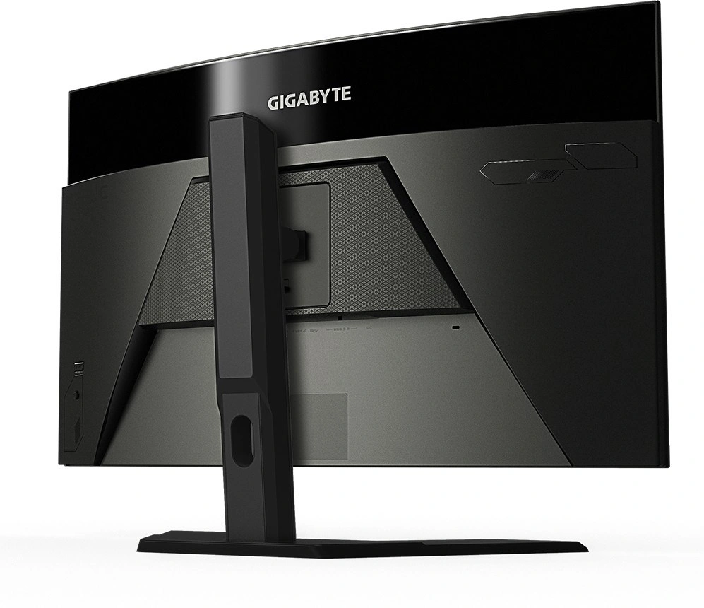 Gigabyte M32UC