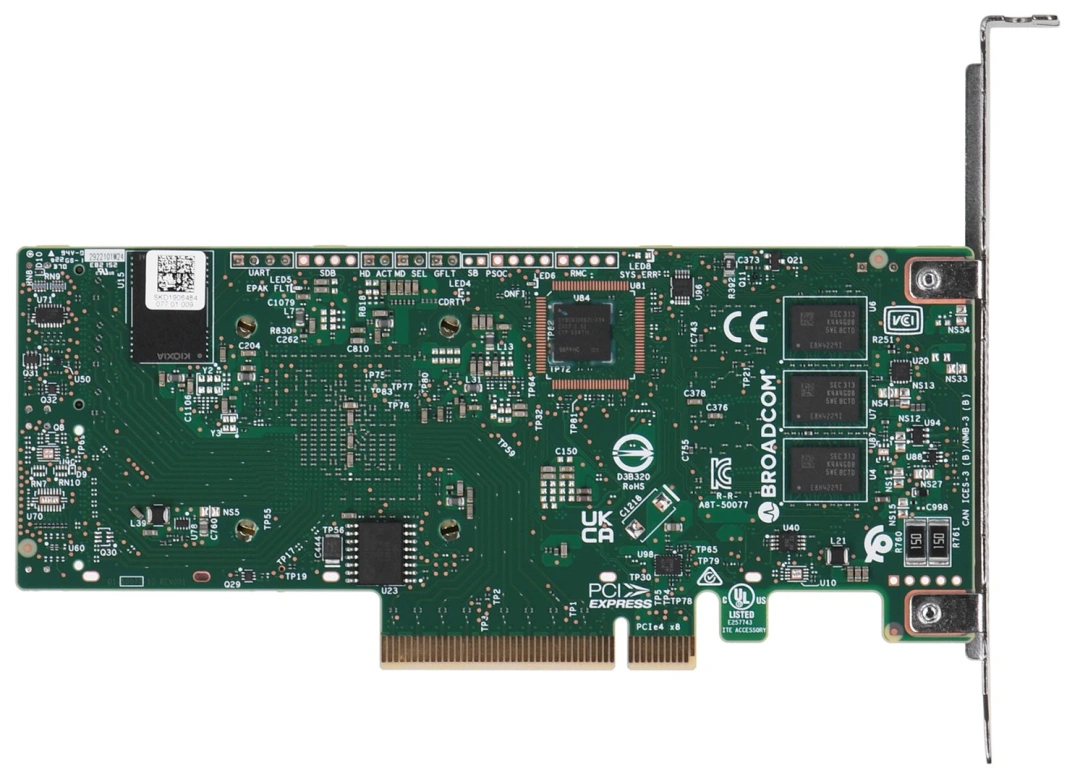 Broadcom MegaRAID 9560-8i řadič RAID PCI Express x8 4.0 12 Gbit/s