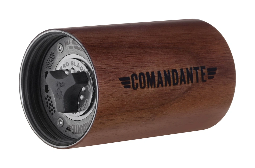 Comandante - C40 MK4 Nitro Virginia Walnut