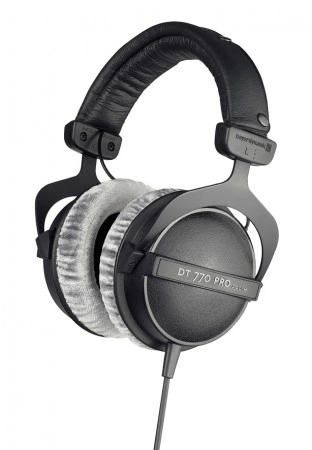 Beyerdynamic DT 770 PRO 250 ohm, černá