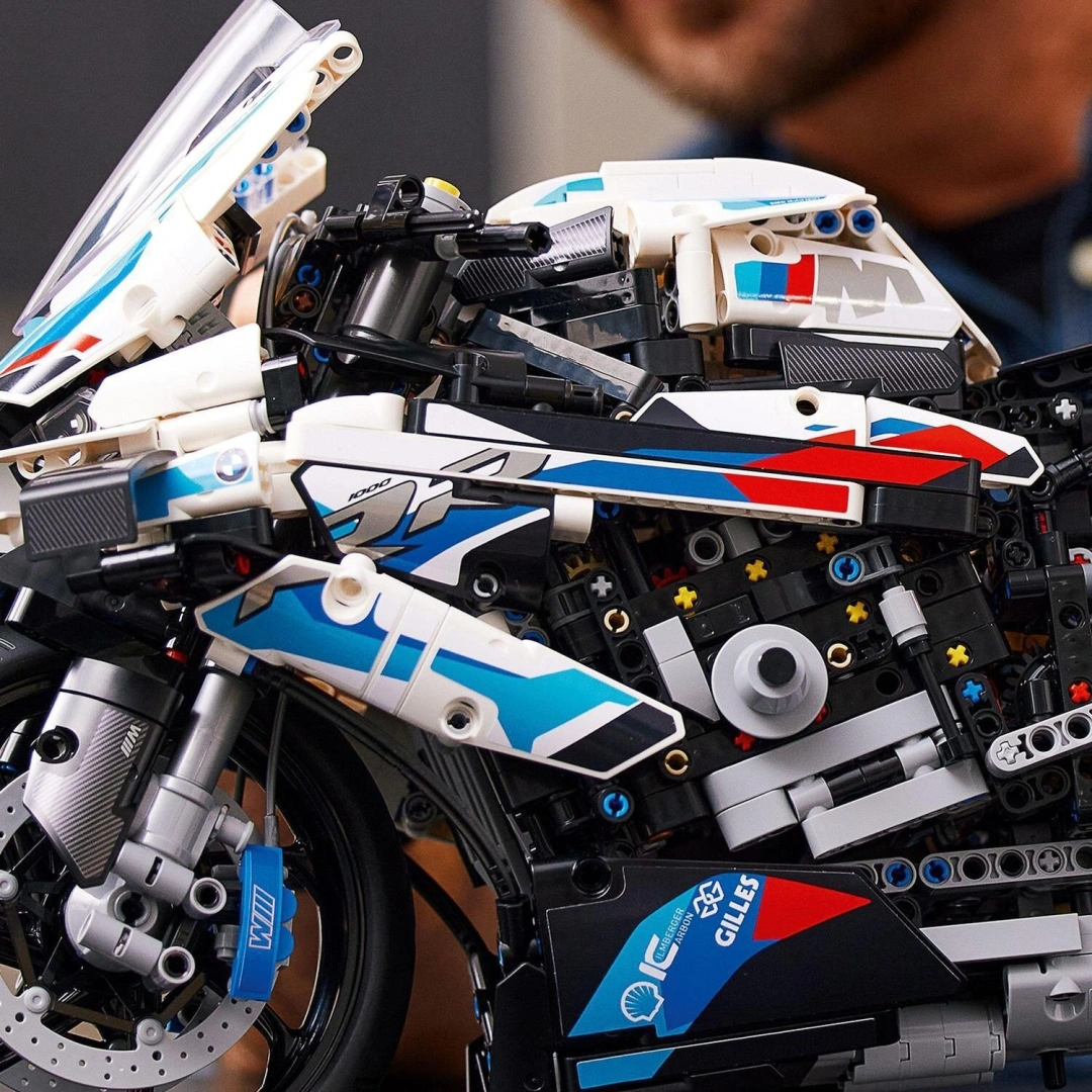 LEGO® Technic 42130 BMW M 1000 RR