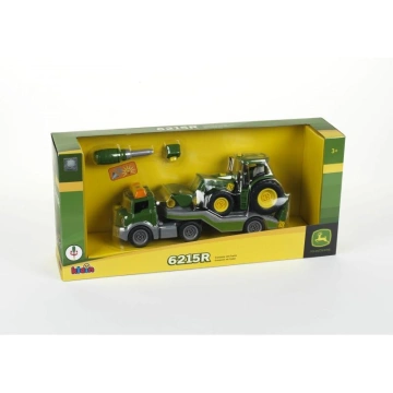 Traktor John Deere na transportéru 14 cm