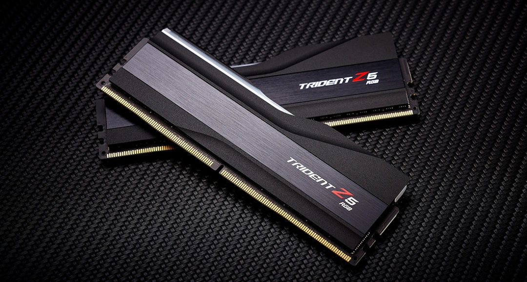 G.Skill Trident Z5 RGB 32GB (2x16GB) DDR5 7800 CL36, černá