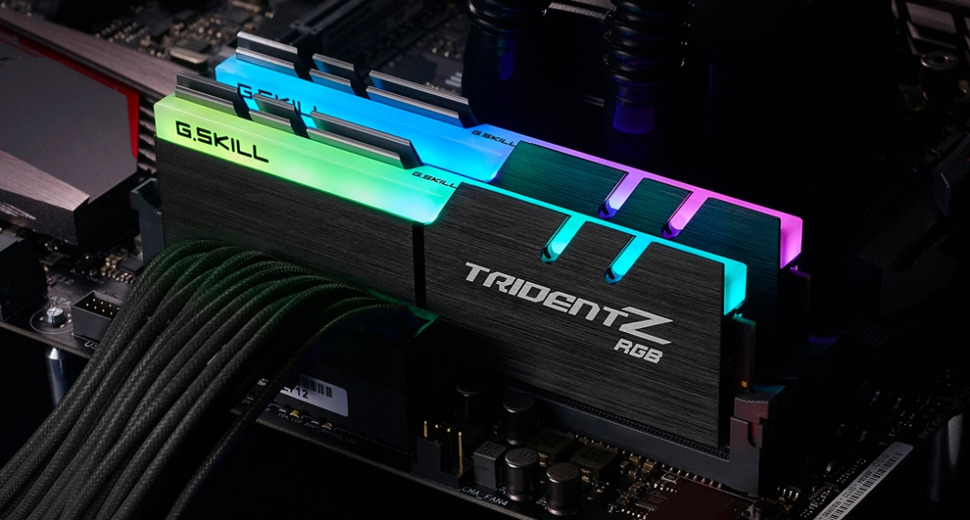 G.Skill Trident Z RGB F4-4400C19D-32GTZR 32GB 2x16 GB DDR4 4400MHz