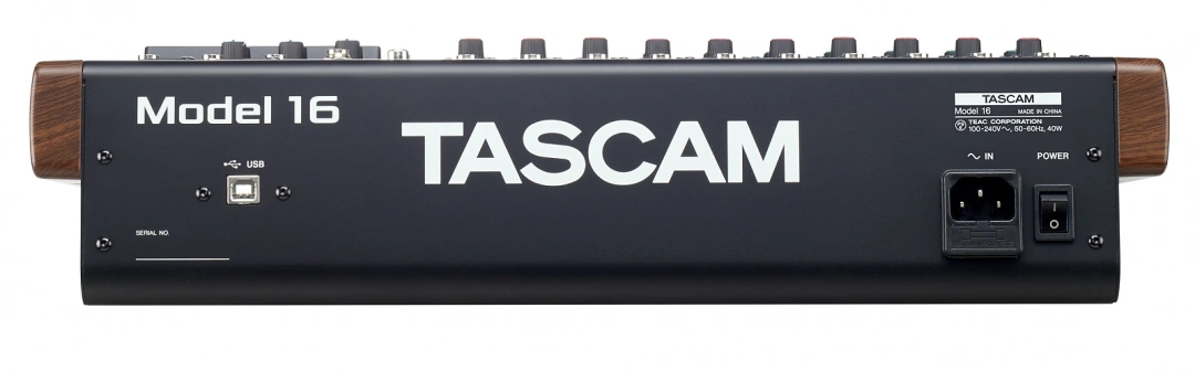 Tascam MODEL 16