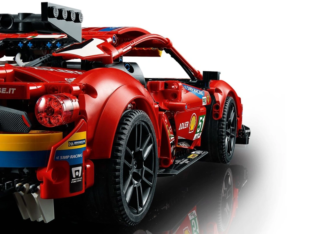 LEGO 42125 Ferrari 488 GTE AF Corse 51