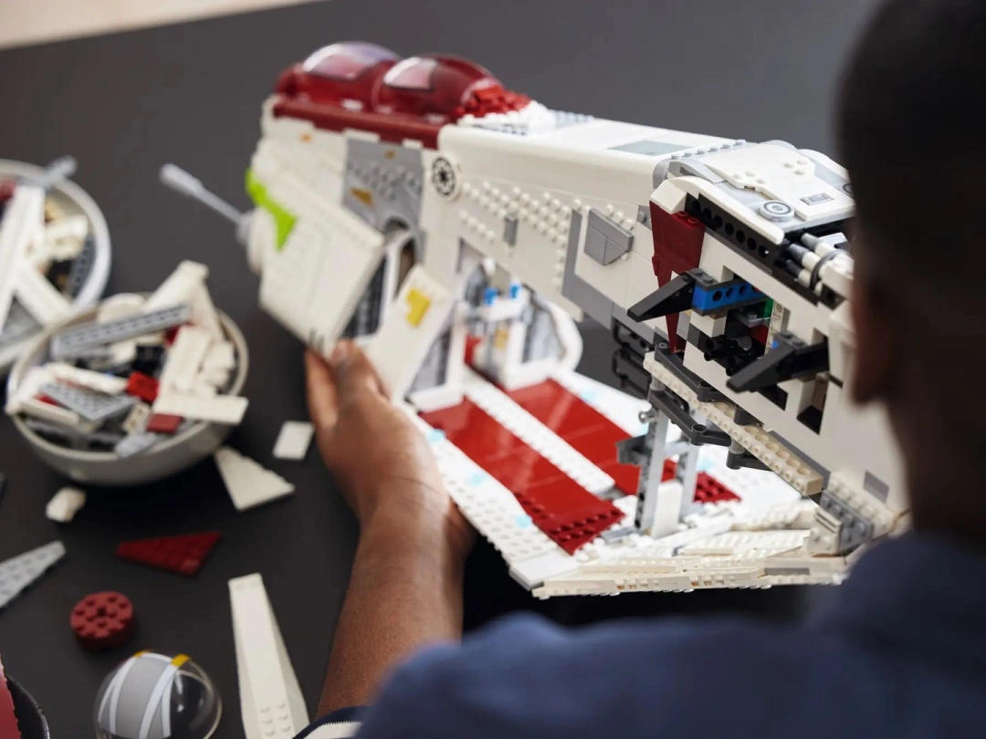 LEGO STAR WARS 75309 REPUBLIKOVÁ BITEVNÍ LOĎ