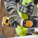 DeWALT DCG409NT-XJ