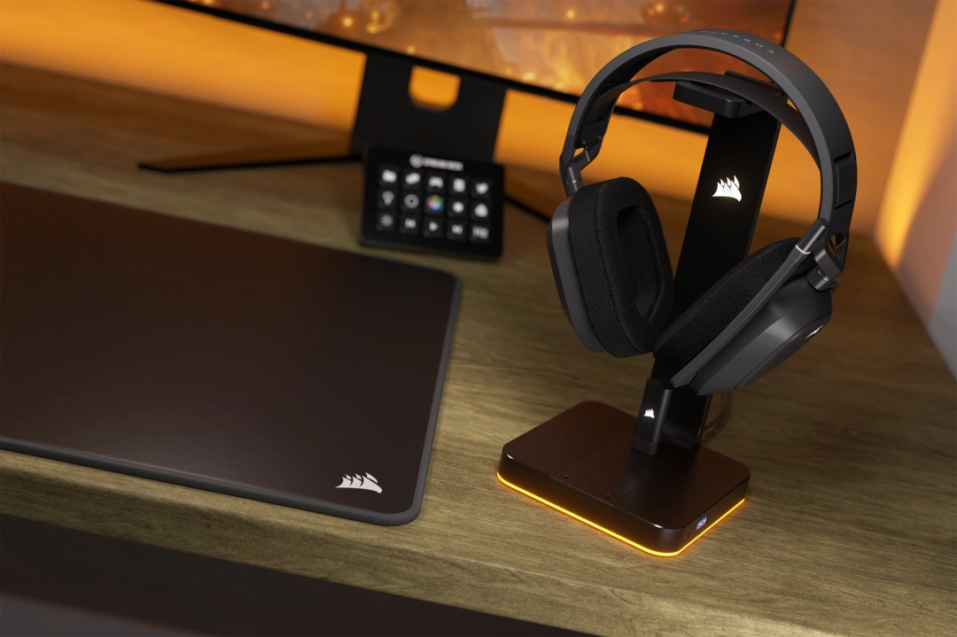 Corsair HS80 Max Wireless, černá