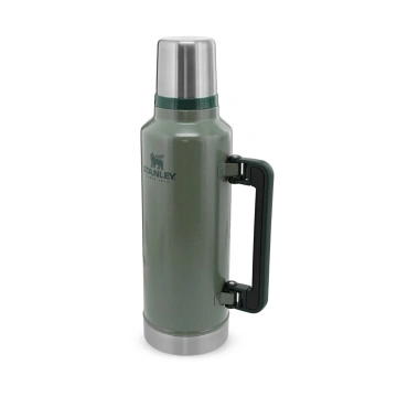 Stanley Legendary Classic 1,9l green