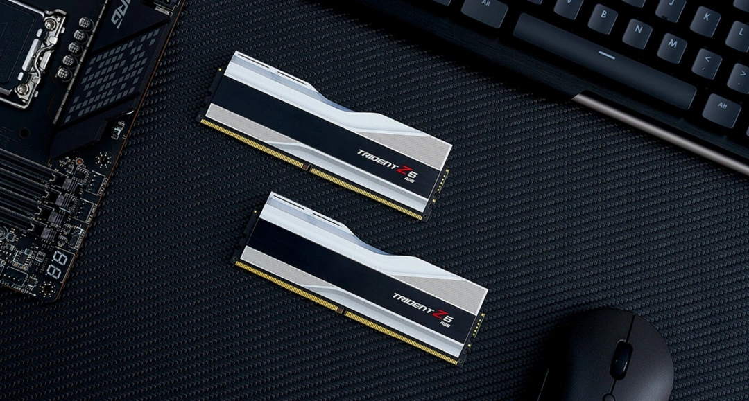 G.Skill Trident Z5 RGB DDR5 32GB (2x16GB) 6600 CL34, stříbrná