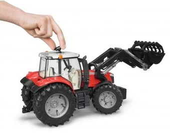 Bruder Traktor massey ferguson 7624 s čelním nakladačem