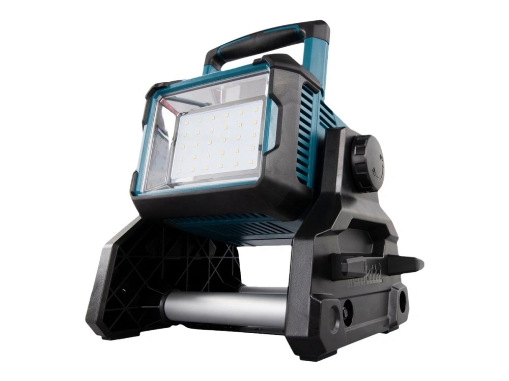 Makita DML811