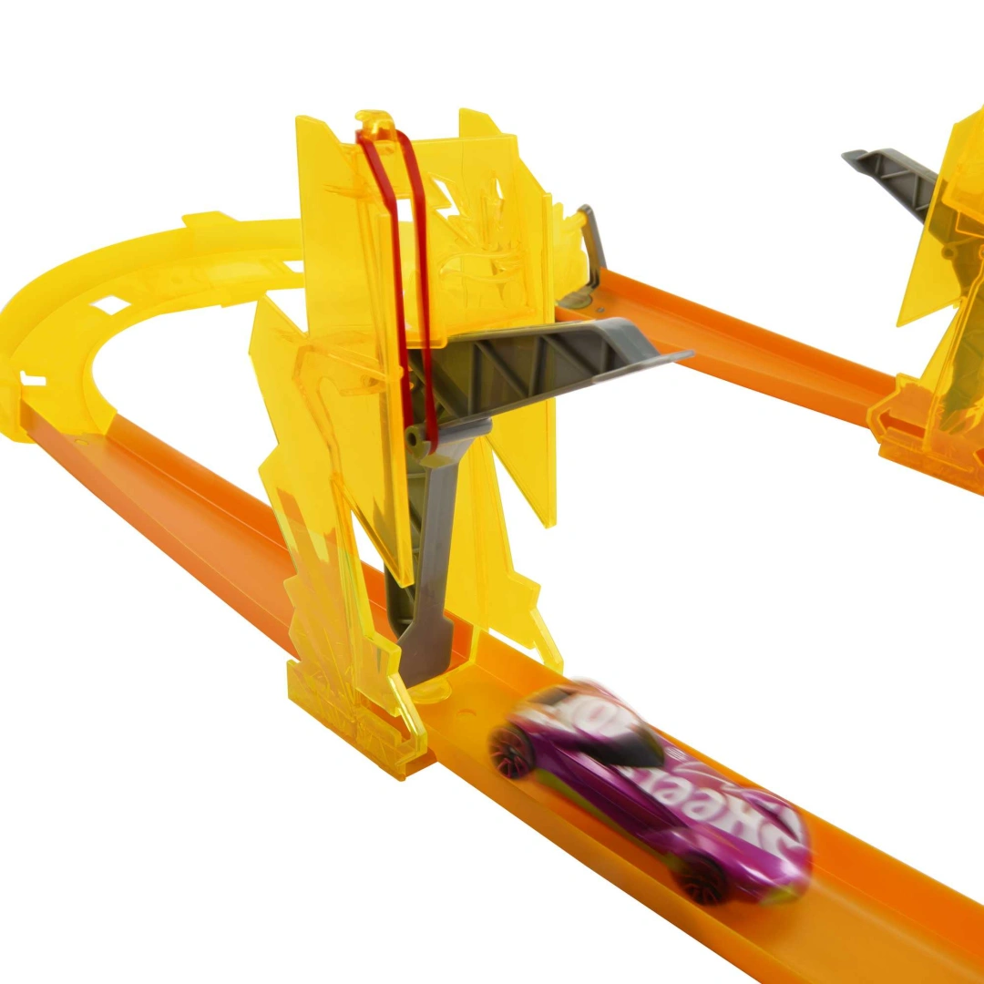 Hot Wheels Track Builder Dráha v boxíku - Blesky HNN38