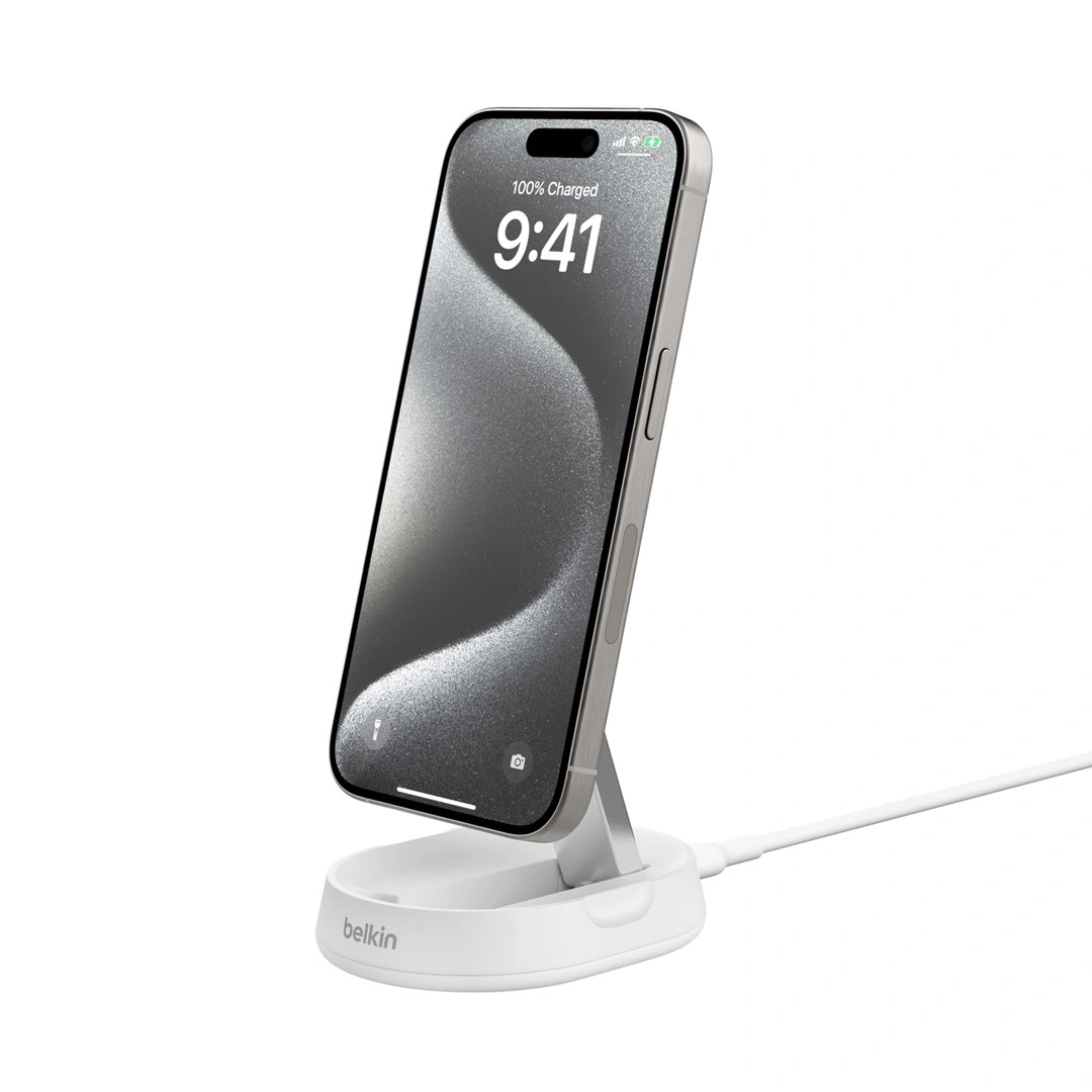 Belkin BOOST CHARGE PRO konvertibilní Qi2 15W magnetický nabíjecí stojan, bez adaptéru, bílá