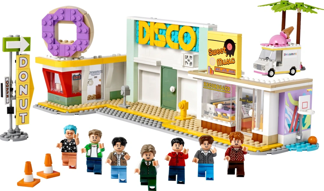 LEGO® Ideas 21339 BTS Dynamite