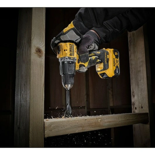 DeWalt 18V BL XR 68Nm 2x5Ah TSTAK rázový šroubovák DeWALT DCD100YP2T-QW