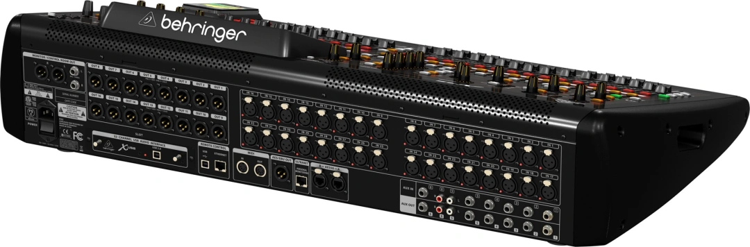 Behringer X32