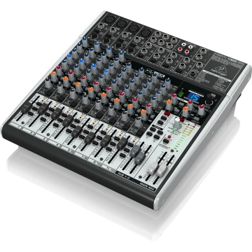 Behringer X1622USB