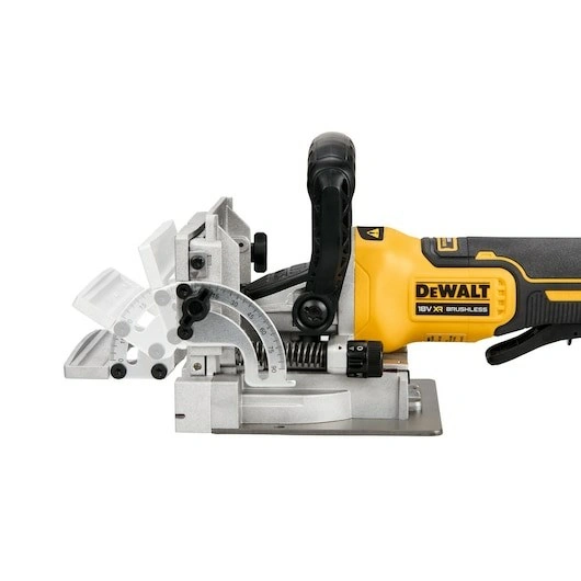 DeWALT DCW682NT-XJ