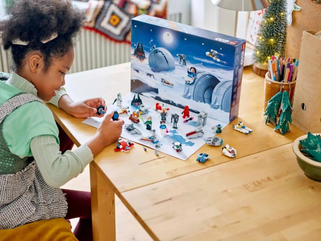 LEGO Star Wars 75395 Adventní kalendář 2024