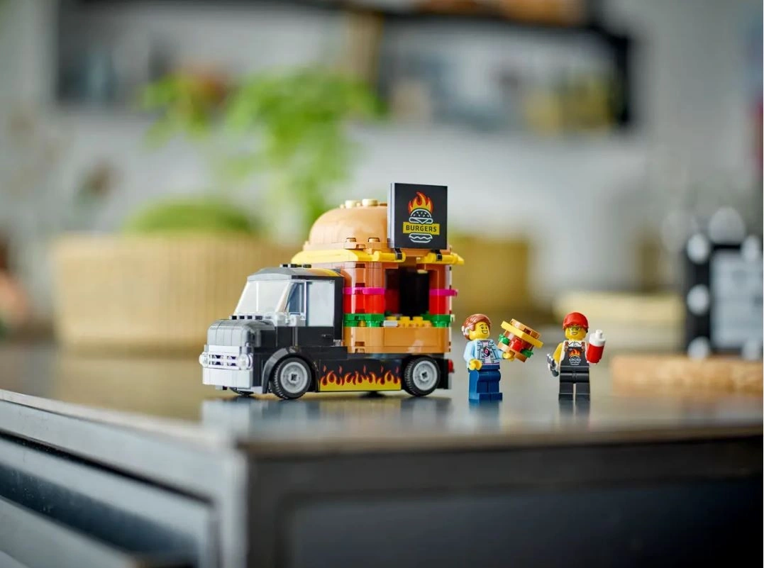 LEGO CITY 60404 BURGER TRUCK