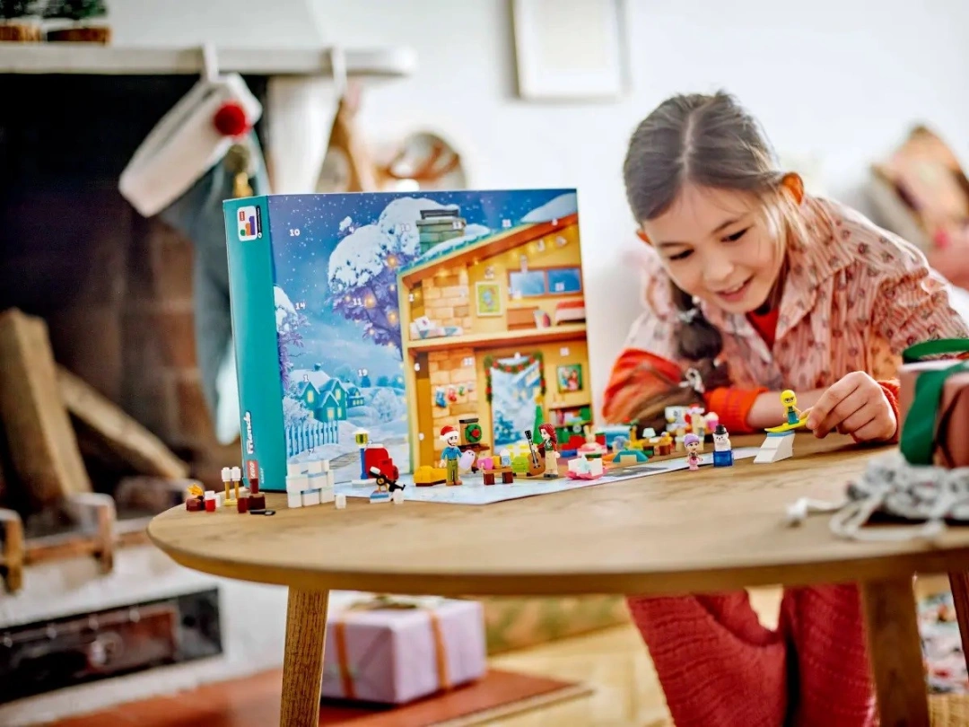 LEGO Friends 42637 Adventní kalendář 2024